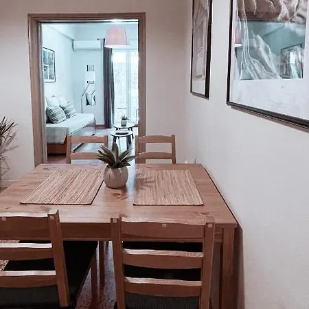 Olive In The Center Of The - 1 Bedroom Apartment Athens