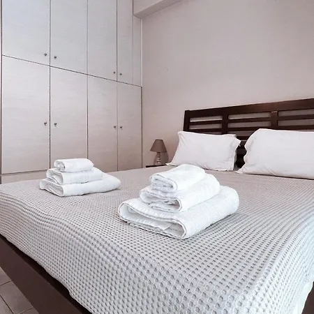 Olive In The Center Of The - 1 Bedroom Apartment Athens